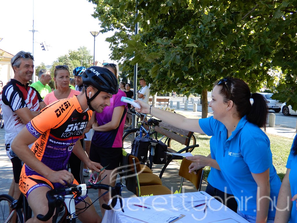 Kerékpártúra az autópályán 07